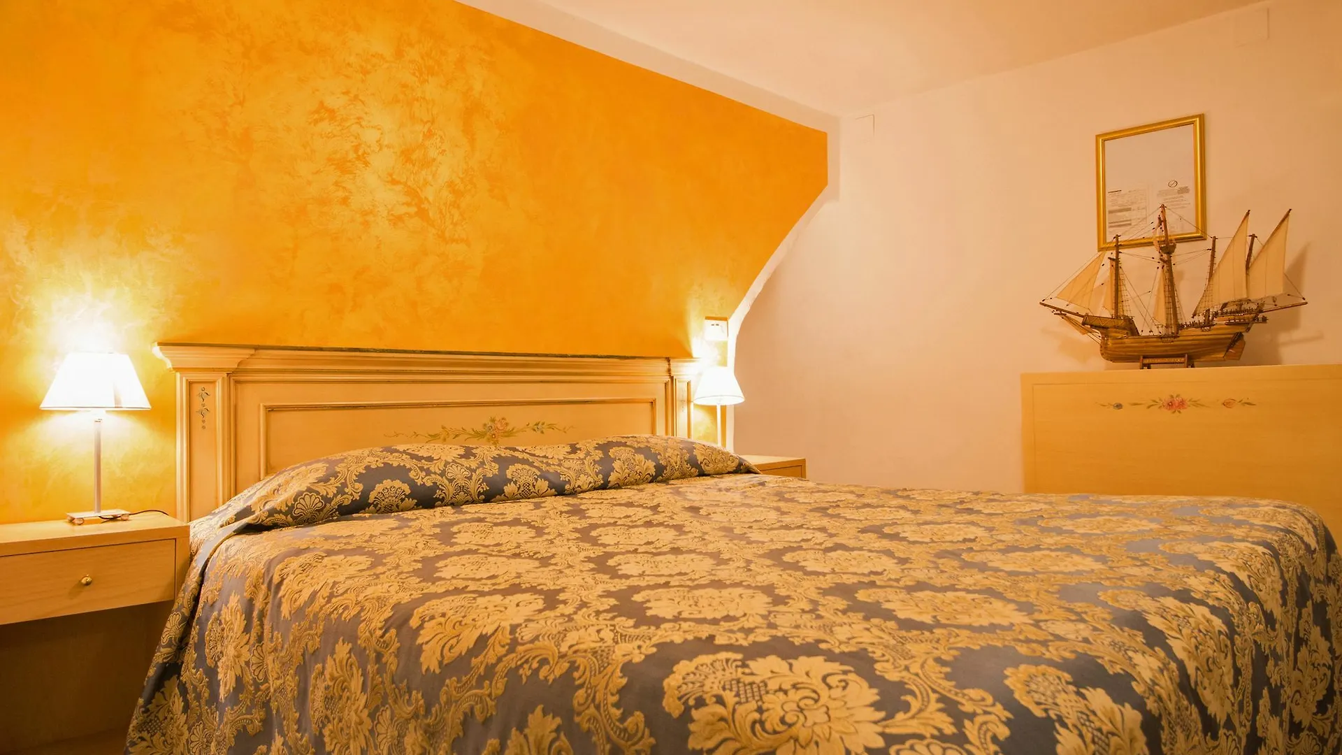 Albergo Casa Peron Venice Italy