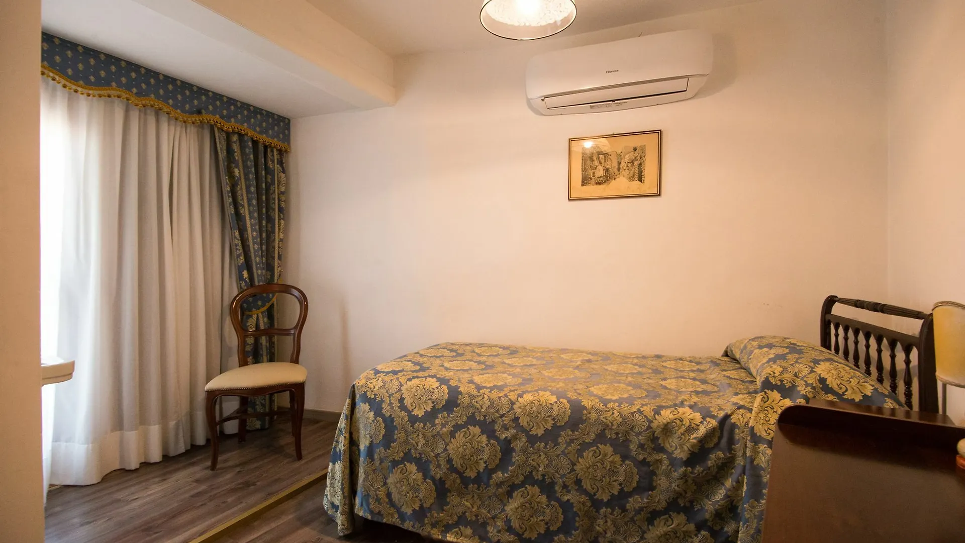 Hotel Albergo Casa Peron Venice