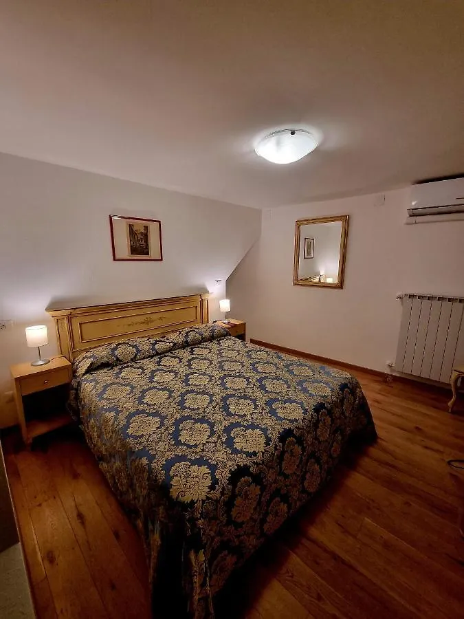 Albergo Casa Peron Venedig 0*,